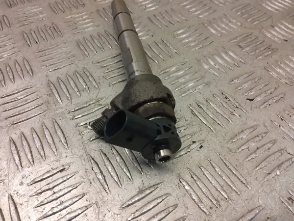 Audi OE 04L130277A Estremità iniettore image 4