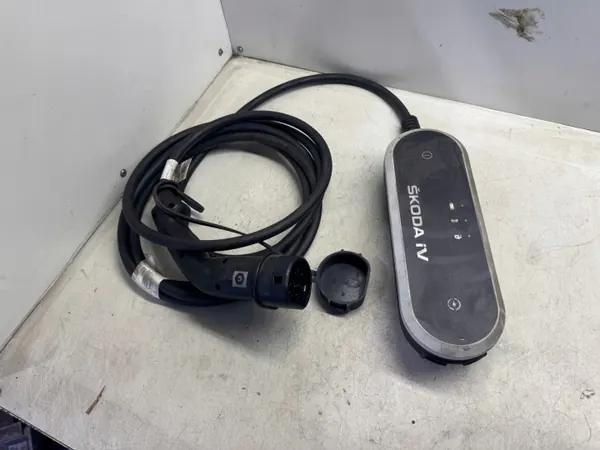 Skoda OE Ladekabel OEM 5LA971675A image 2