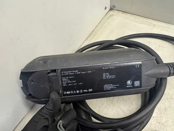Skoda OE Ladekabel OEM 5LA971675A image 3