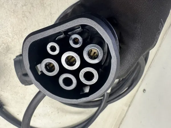 Skoda OE Ladekabel OEM 5LA971675A image 5