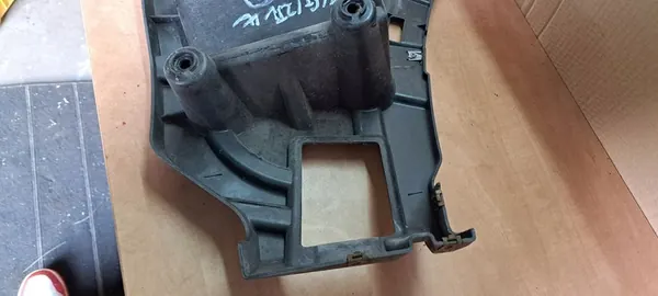 Scivolo di montaggio paraurti posteriore BMW X3 F25 2010-2014 OEM image 6