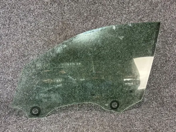 BMW DSA8119 Voorlinker Deur Ruit voor 2 Serie F44 image 2