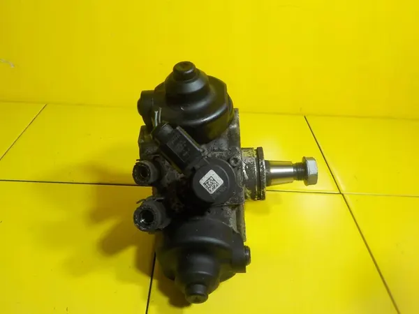 Einspritzpumpe AUDI A5 A4 B8 2.7 TDI 059130755AB image 4