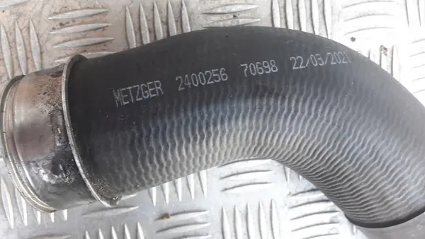 Tubería de carga de aire Metzger Mercedes W211 OEM 2400256 image 3