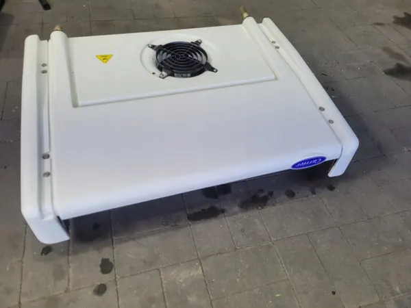 Carrier Xarios 300 Refrigeration Unit Used image 5