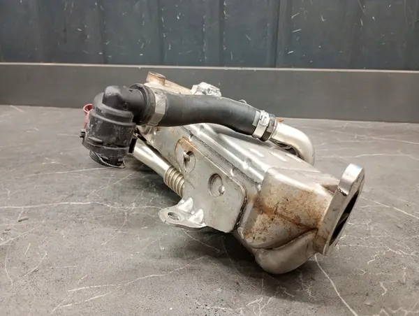 Enfriador EGR BMW G01 G02 G05 G06 OEM 859983205 image 8