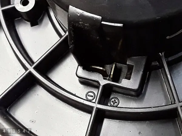 Verwarmingsventilatormotor OEM 1940001100 image 3