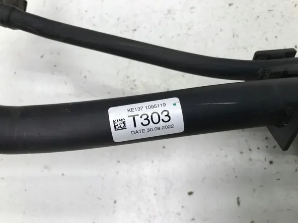 Mazda CX-60 AdBlue-letku OEM KE1371095119 image 7