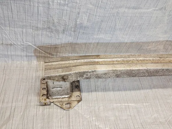 Renforcement de pare-chocs avant Peugeot 308 T7 OEM image 4