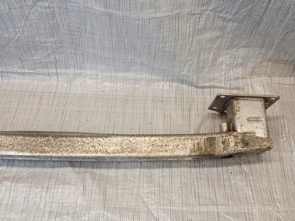 Renforcement de pare-chocs avant Peugeot 308 T7 OEM image 7