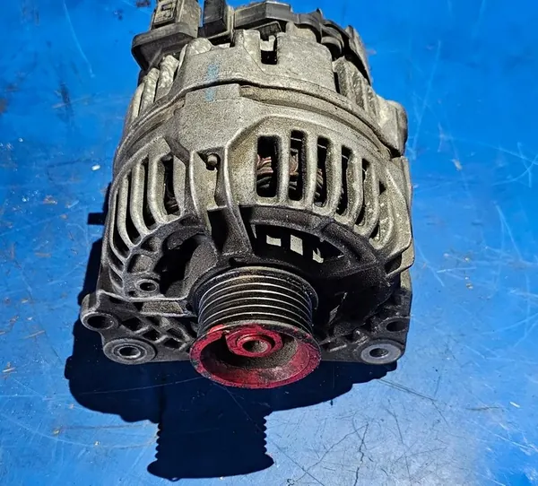 Vaihtovirtageneraattori 1.2 12V Audi Seat Skoda VW image 2