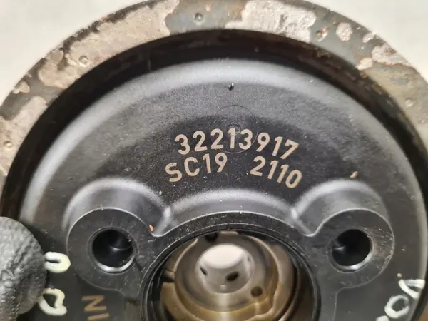 OEM 32213917 Régulateur d'arbre à cames Volvo 2.0 Turbo image 4