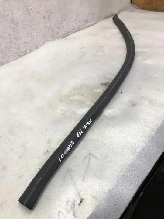 Mercedes C-Class W206 Motorkapdichting OEM A2066281000 image 2