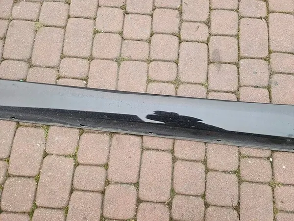 Left Black Threshold Trim Renault Zoe image 3