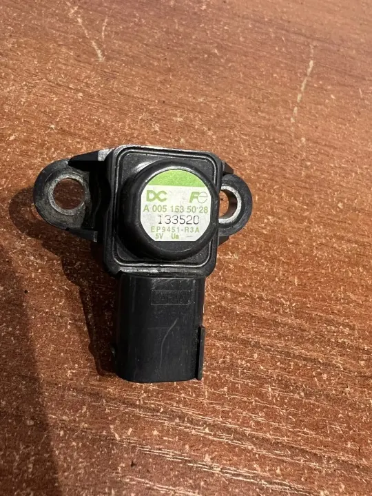 Luftdrucksensor OEM D887 für Mercedes-Benz Sprinter image 2