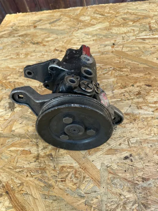 Direção assistida AUDI 100 (44, 44Q, C3) 2.1L gasolina image 6