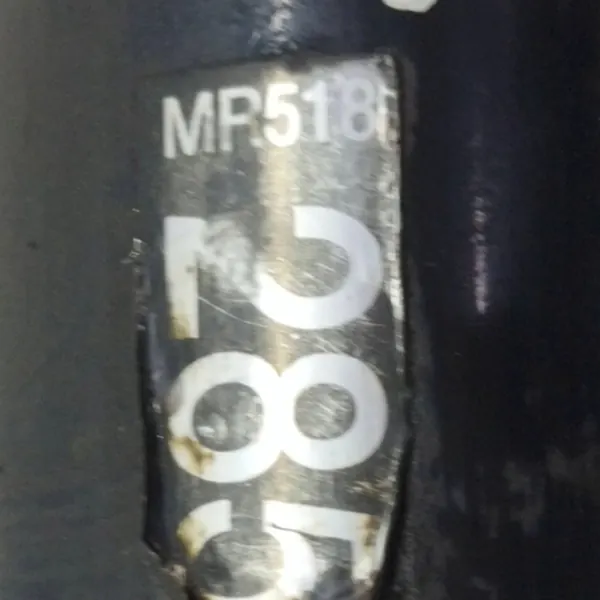 2002 Mitsubishi Pajero Framdrevaxel MR518285 image 8