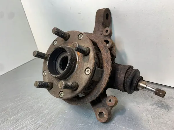 OEM FBZ24771 etupyörän navan Subaru Forester 1999 image 3