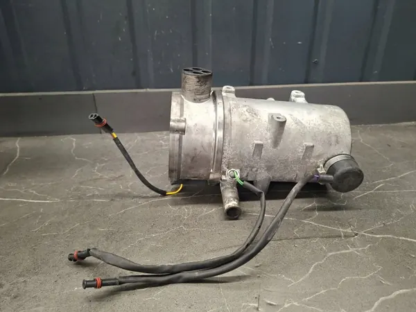 Webasto värmesystemdelar OEM 9022111B för Mercedes Actros MP4 image 2