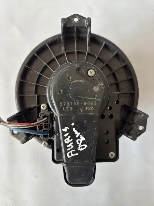 Toyota RAV4 3 (2005-2008) imuventtiili OEM 2727008043 image 2