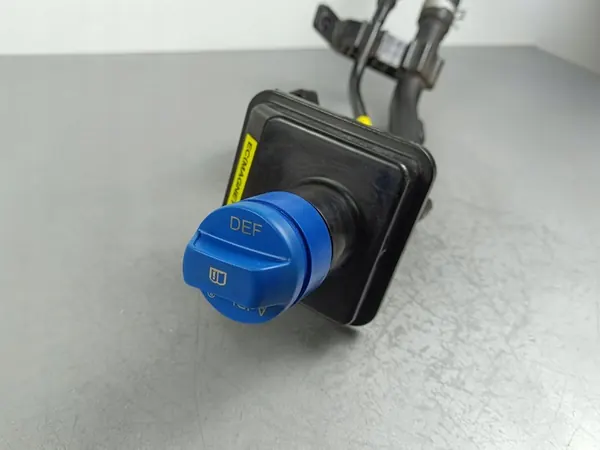 Injecteur AdBlue KIA Sorento IV 2022 image 4