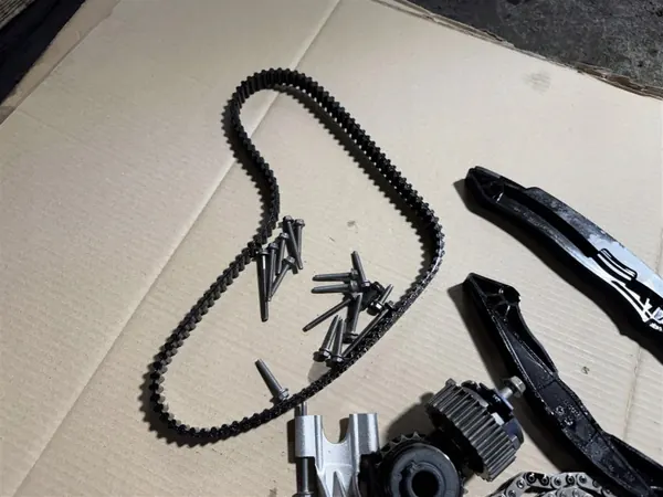 Jakoketjukit OEM 55489214 Opel Astra K 1.5 CDTI:lle image 4