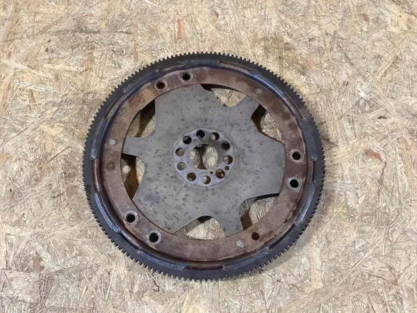 Vauhtipyörä OEM 95810232700 Porsche Cayenne 4.8L:lle image 4