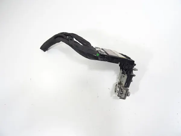 NISSAN JUKE F15 Batteri Pluspol OEM image 3