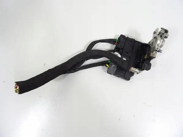 NISSAN JUKE F15 Batteri Pluspol OEM image 7