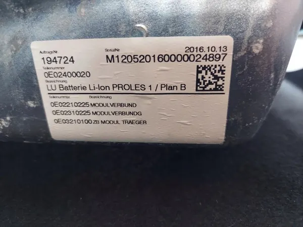 Batería HV Mercedes OEM A2053402300 22Ah Usada image 7