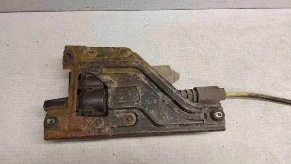 Elektrische handrem Opel Insignia OEM 13256105 image 9