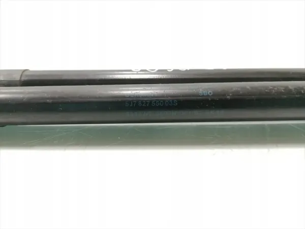 Amortisseur de hayon Skoda Roomster OEM 5J7827550 image 9