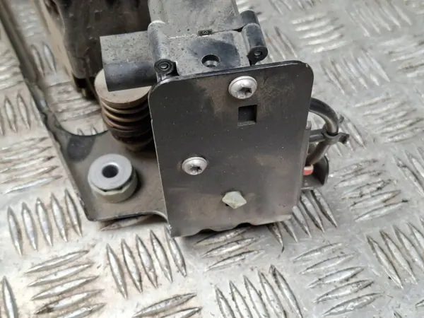 Distribuidor suspensión aire BMW OE 4722555610 image 5