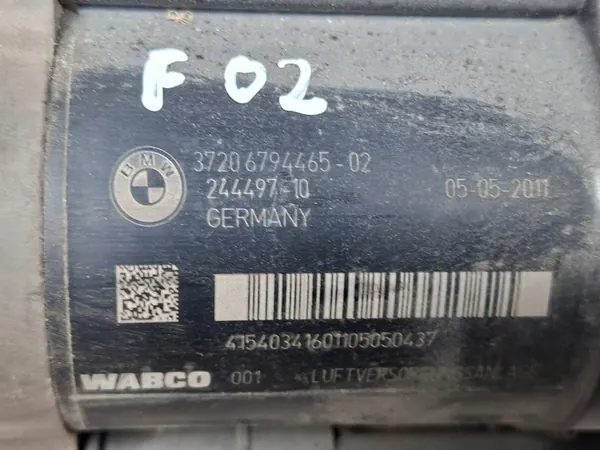 Distribuidor suspensión aire BMW OE 4722555610 image 7