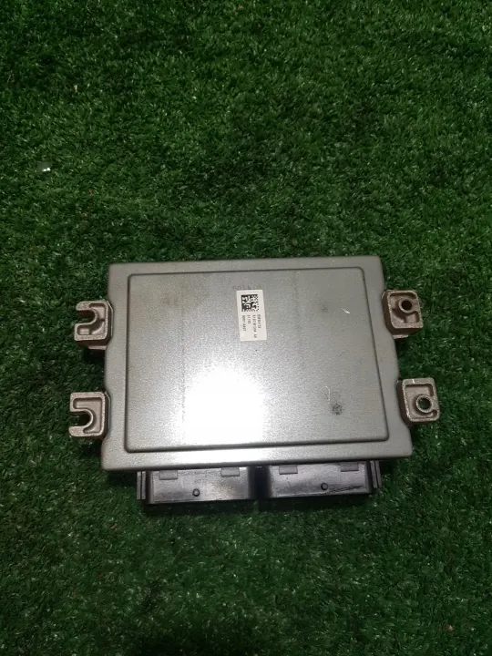 Computadora Motor Dacia OEM 8200856659 S110140025 image 7