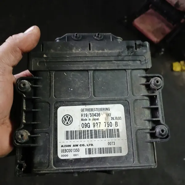 Control caja auto OEM 09G927750B Audi A3 8P image 2