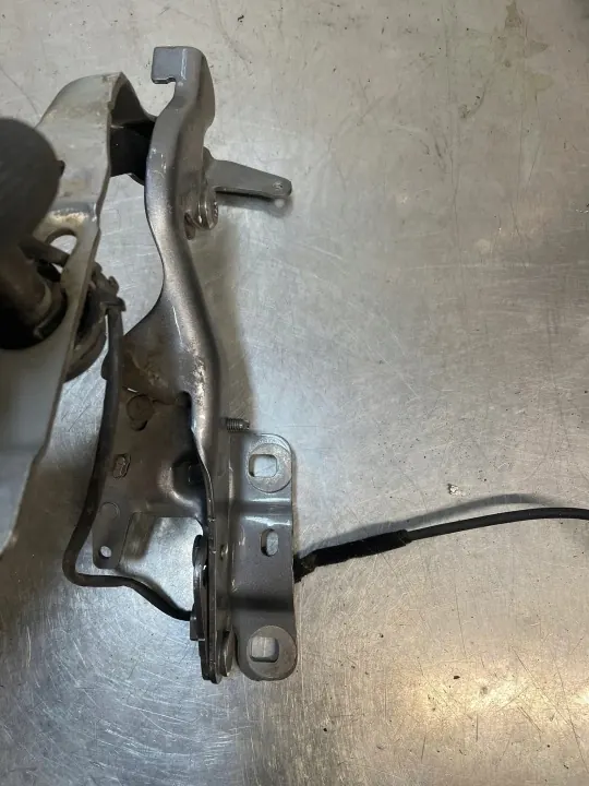 OEM A1179061000 Dobradiça Capô Esq/Dir Mercedes image 3