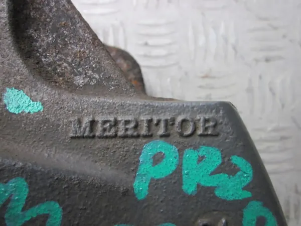 Jarret Avant OEM JARZMA UŻYWANE pour Renault Magnum image 5