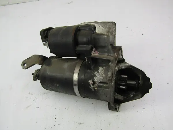 Arrancador VW Passat B5 1.6 74kW ADP Bosch 0986016330 image 4