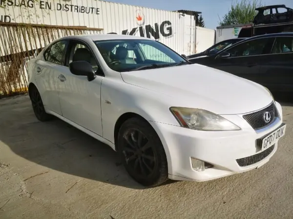 OEM 6818853030 Lexus IS Dörrlås Bak Höger 2007 image 3