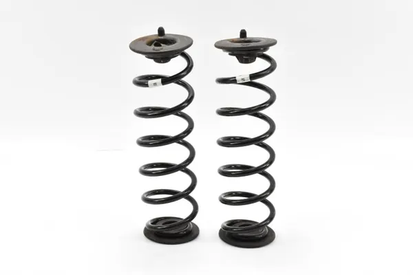 Ressorts Suspension Arrière OEM 5Q0512149F Occasion image 2