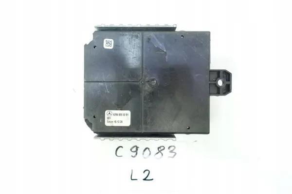 Module de contrôle multimédia Mercedes OEM A2068203201 image 2