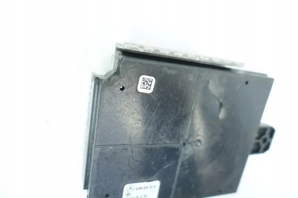 Module de contrôle multimédia Mercedes OEM A2068203201 image 3