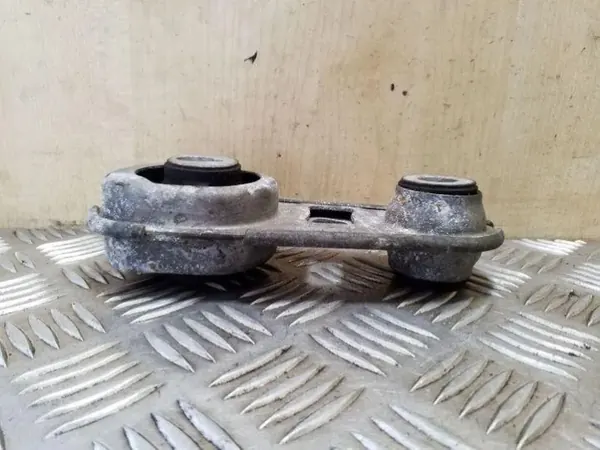 Vaihteiston tuki OEM 113604EA0A Nissan Qashqai J11 image 4