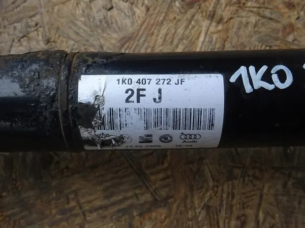 GOLF V A3 8P TT 8J LEON II 2.0 TFSI Höger Framskaft 1K0407272JF image 4