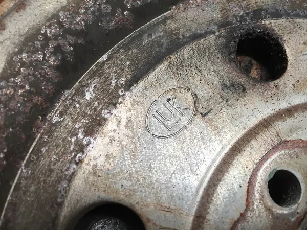 CITROEN DS4 1.6 EHDI Kaksoismassakytkinsetti OEM image 3