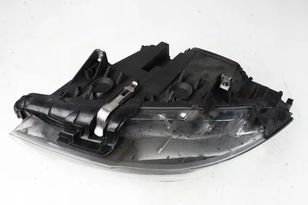 BMW F10 F11 Farol Dianteiro Direito H7 OEM 7203242 image 8