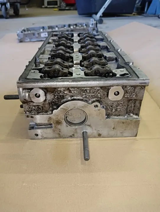 Culata con Árboles de Levas VW Audi 2.0 TDI OEM 05L103403AC image 3