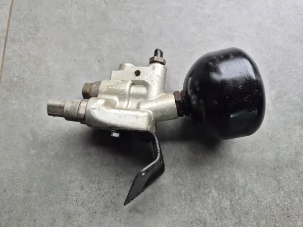 ABC-venttiili OEM 2203270231 Mercedes SL R230:lle image 2