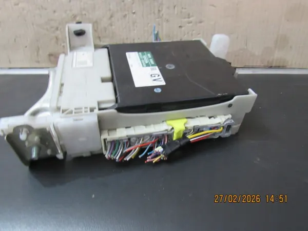 Module Confort OEM 89221-0D400 pour Yaris III Lift image 5